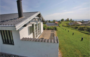 2 Bedroom Pet Friendly Home In Hejls, Hejls